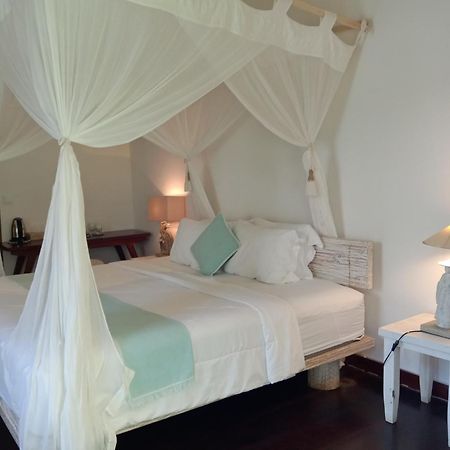 Rua Beach Resort Sumba Buitenkant foto