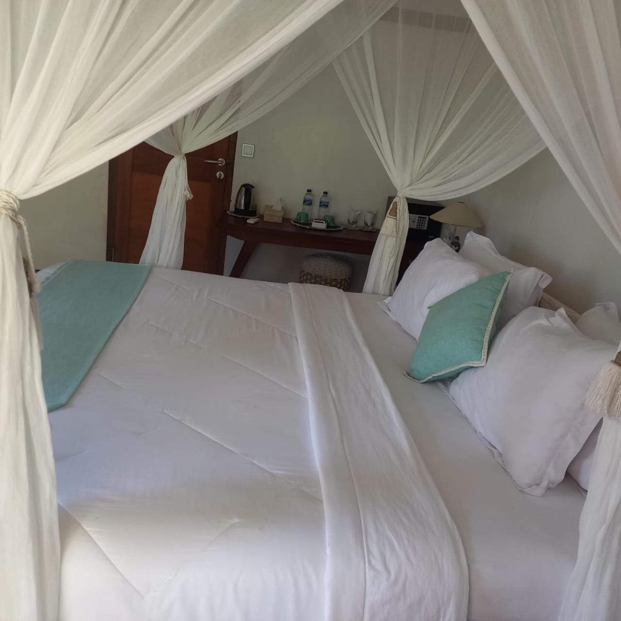 Rua Beach Resort Sumba Buitenkant foto